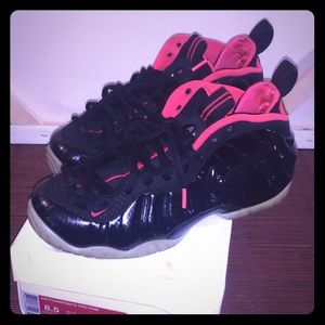Nike Yeezy Foamposite size 8.5